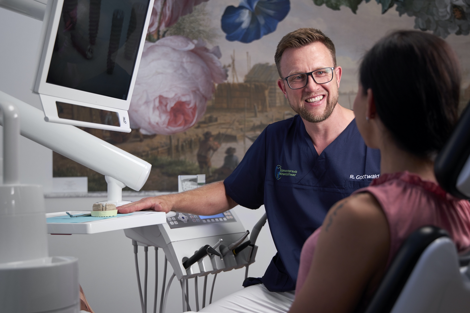 Behandlung in der Zahnarztpraxis